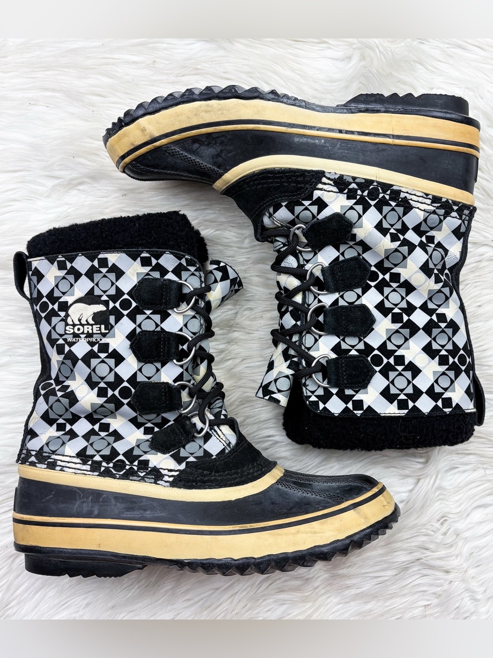 Sorel 1964 Pac Graphic Geometric Fleece Lined Waterproof Winter Duck Boots Gray